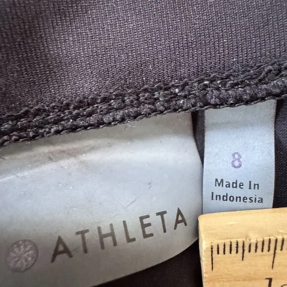 Athleta Soho Jogger Pants Womens 8 Black Pull On Tapered Lightweight Gym Yoga - Picture 3 of 9